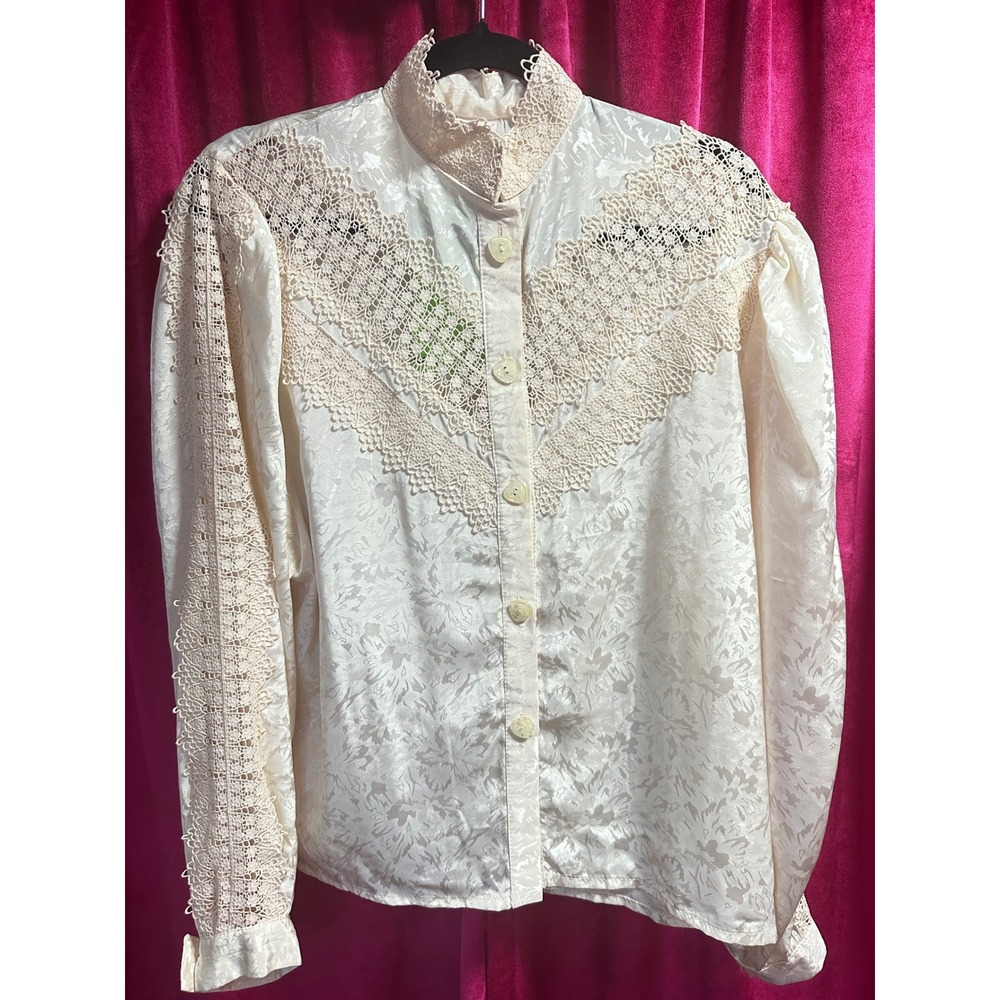 Vintage Blouse Women L Cream Excellent Lace Crochet Satin Floral Heart Button